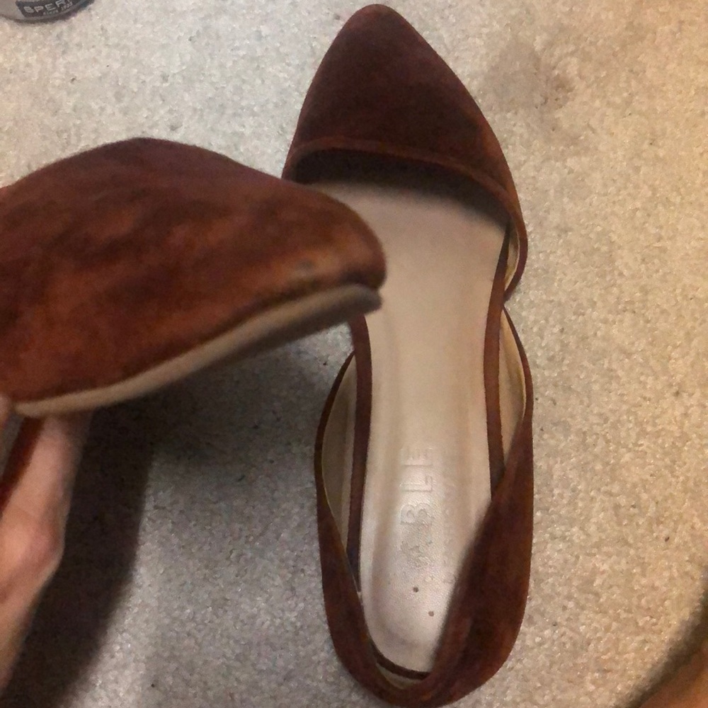 Shoes - Picture 2 of 4